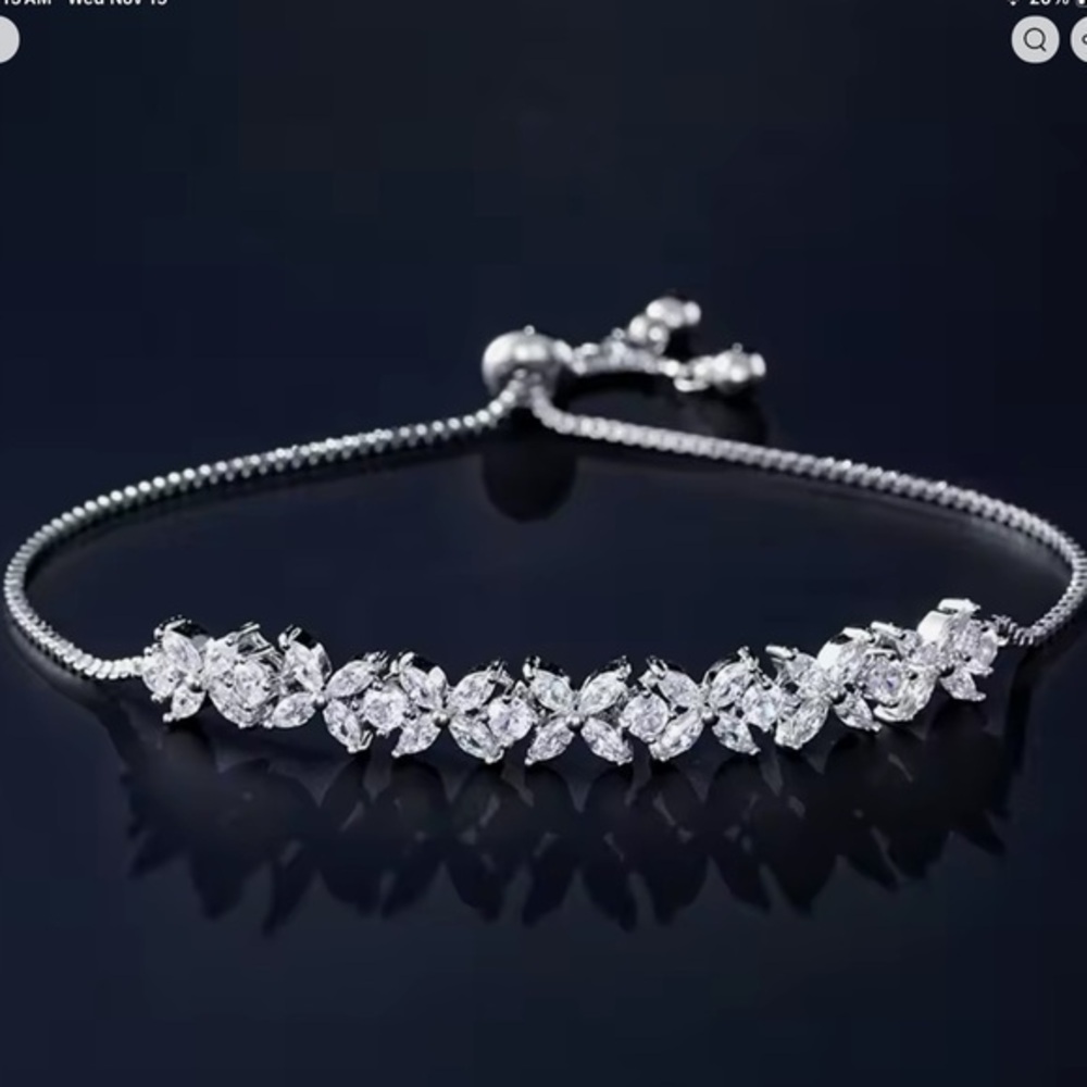 New Lovely Crystal 18k White Gold Overlay